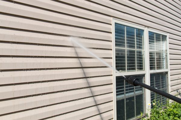 Pressure Washing in Easton