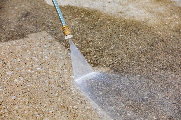 Driveway Pressure Cleaning in Easton
