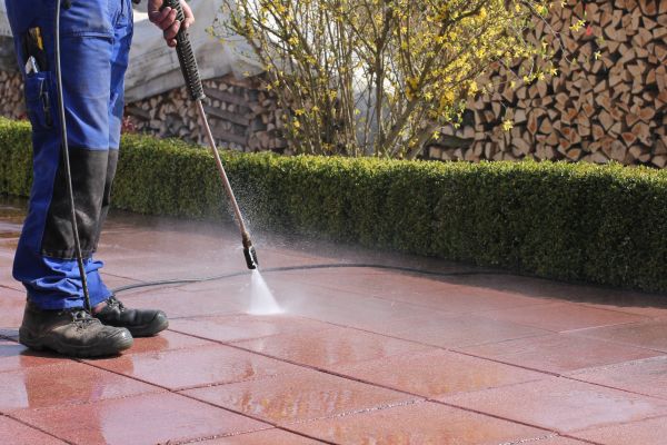 Driveway Pavers Cleaning in Easton