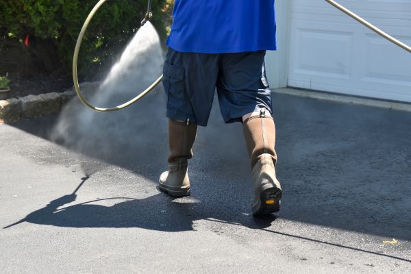 Cost of Asphalt Driveway Cleaning in Easton