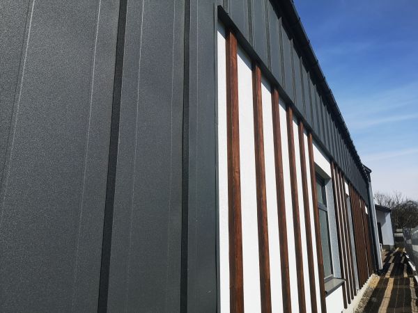 Aluminum Siding Power Washing in Easton