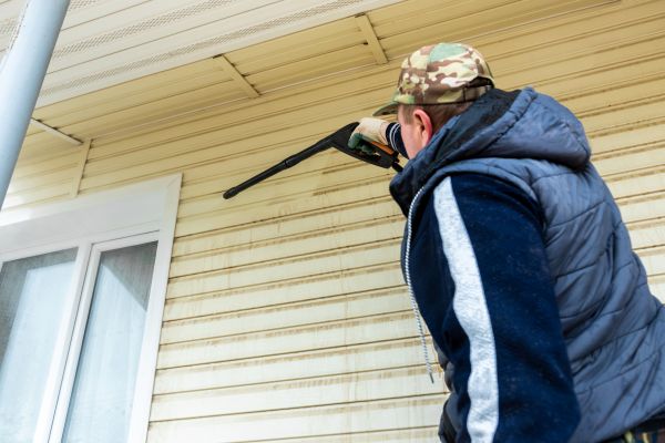 Vinyl Siding Pressure Cleaning in Easton
