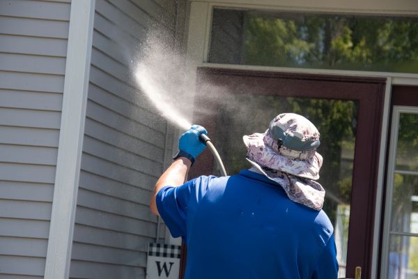 Siding Pressure Washing in Easton